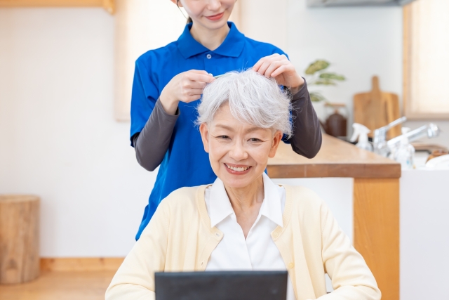 高齢者,シニア,スキンケア,ヘアケア,日差し対策
